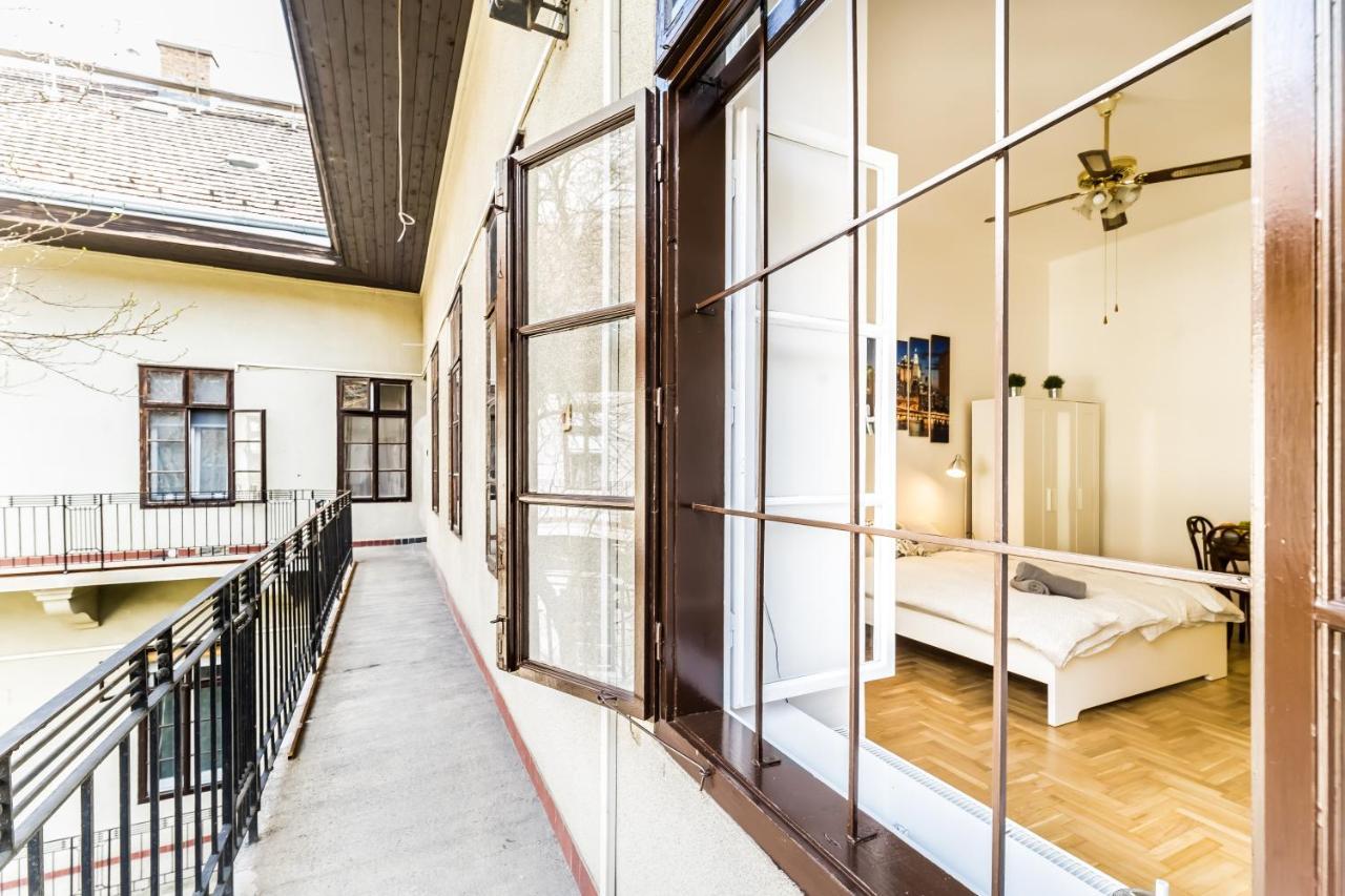 Corbie Downtown Apartment ブダペスト エクステリア 写真