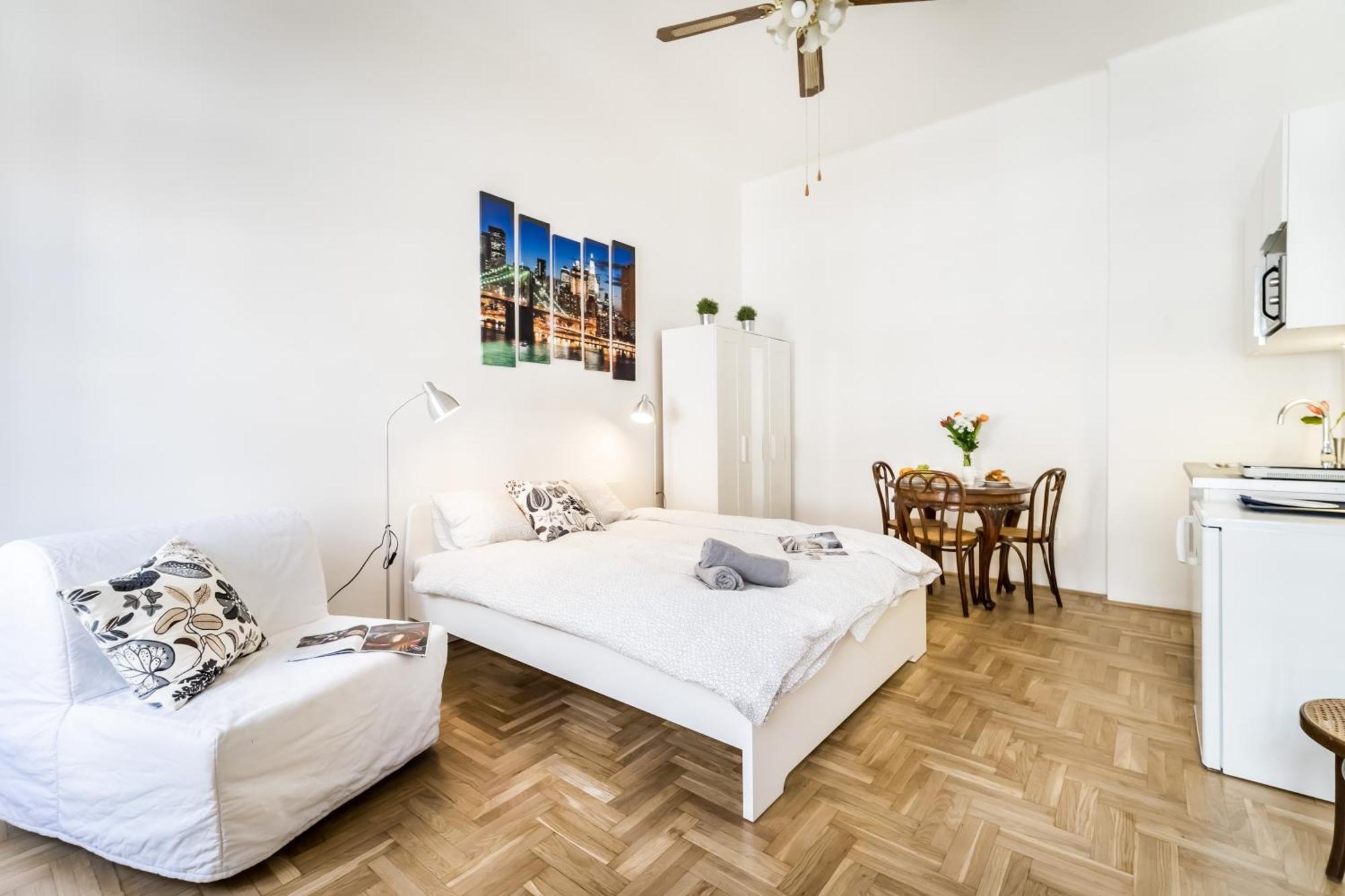 Corbie Downtown Apartment ブダペスト エクステリア 写真